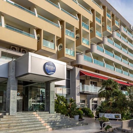 Marina Hotel 쿠사다시 외부 사진