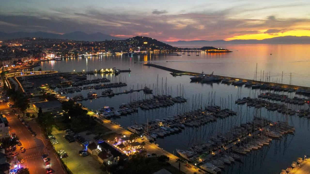 Marina Hotel 쿠사다시 외부 사진