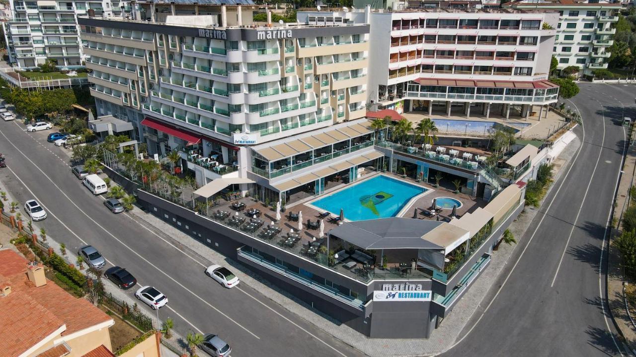 Marina Hotel 쿠사다시 외부 사진