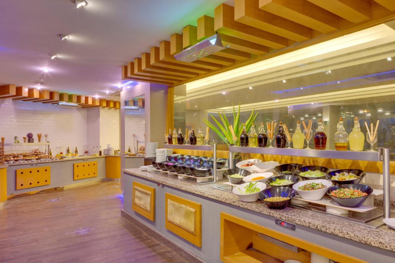 Marina Hotel 쿠사다시 외부 사진
