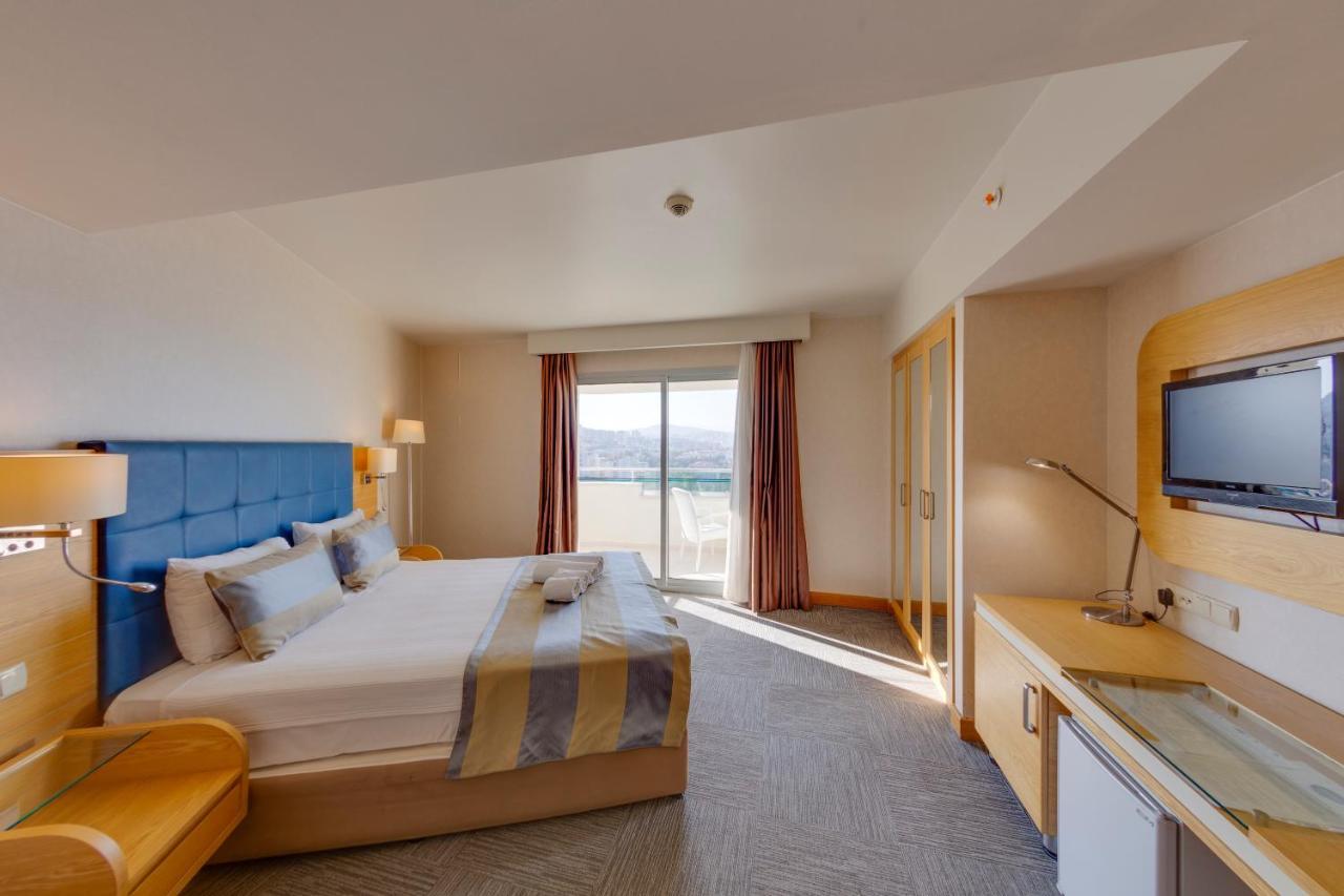 Marina Hotel 쿠사다시 외부 사진