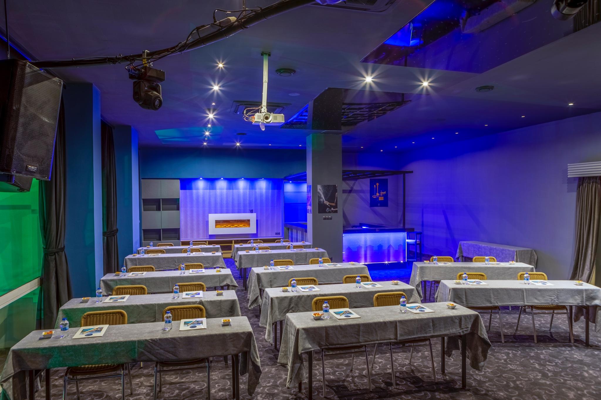 Marina Hotel 쿠사다시 외부 사진