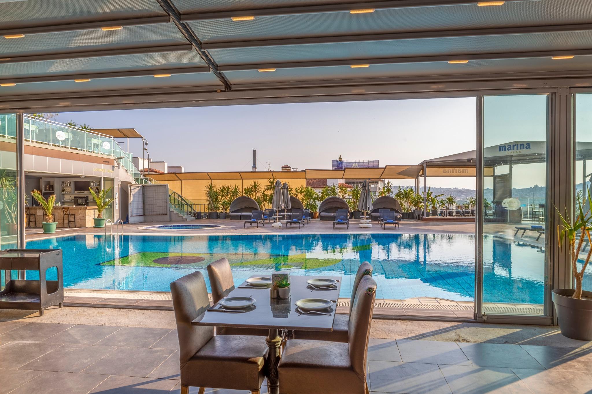 Marina Hotel 쿠사다시 외부 사진